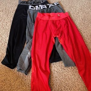 Lot of 3 underarmour heat gear compression pants
